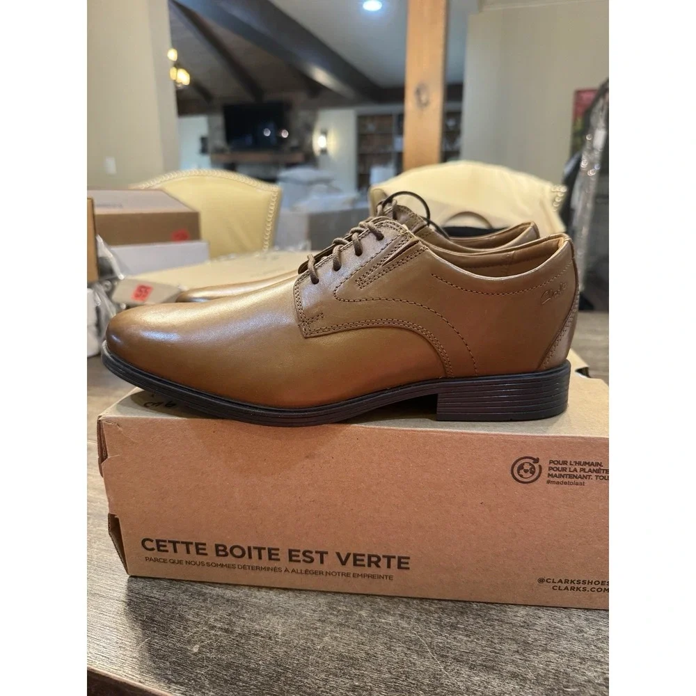 Clarks Men's, Whiddon Plain Toe Oxford Size 9 W Dark‎ Tan Leather